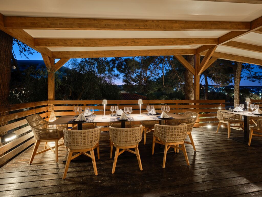 A La Carte_