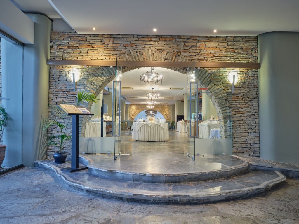 Main Restaurant Entrance